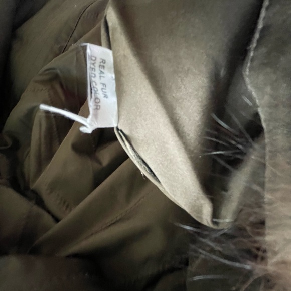 Dolce and Gabbana real fur coat size 6 - Picture 15 of 16